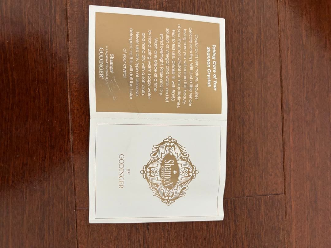 エレガント　クリスタル　ローズボール