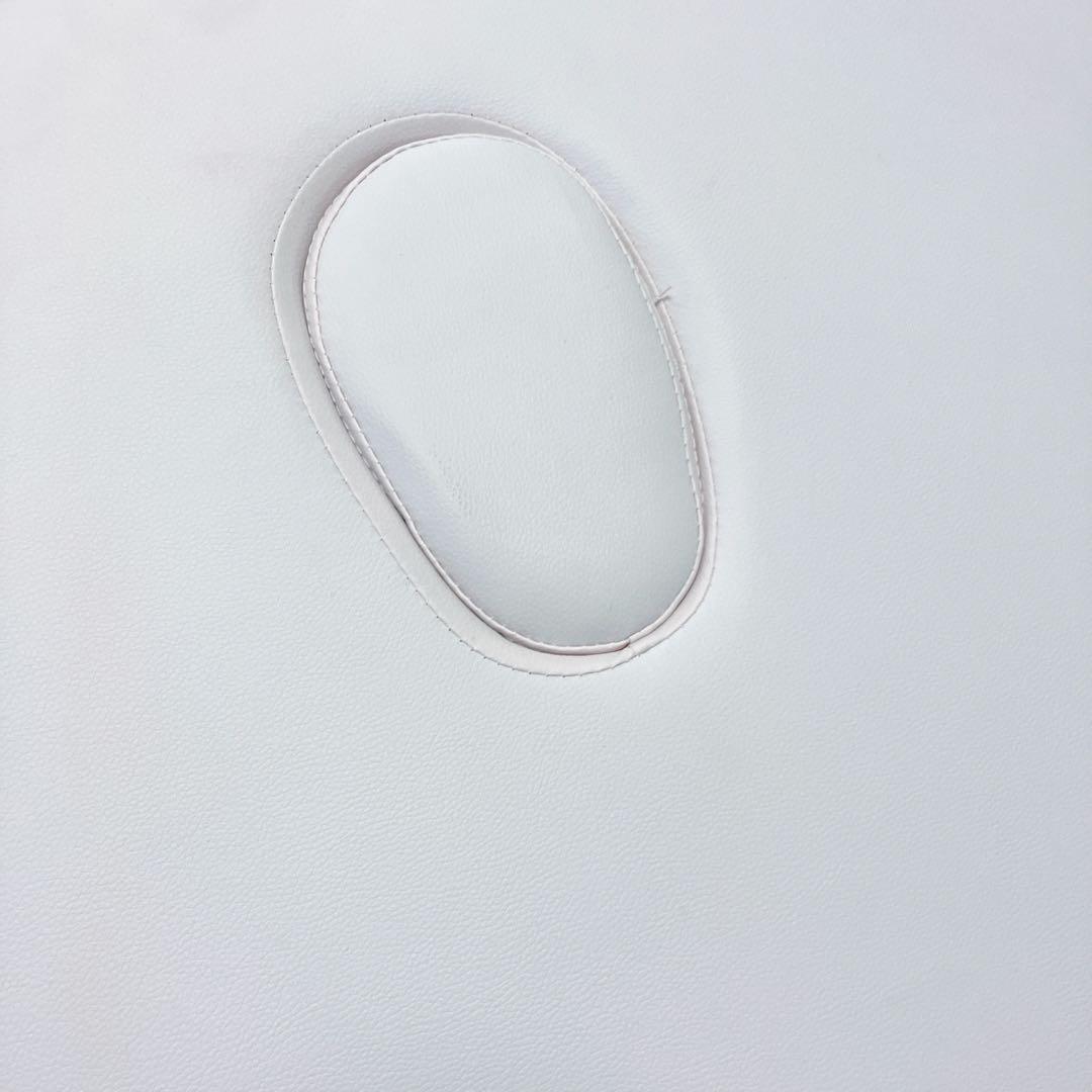 折りたたみ　エステベッド　マッサージベッド　簡易ベッド　カラーホワイト