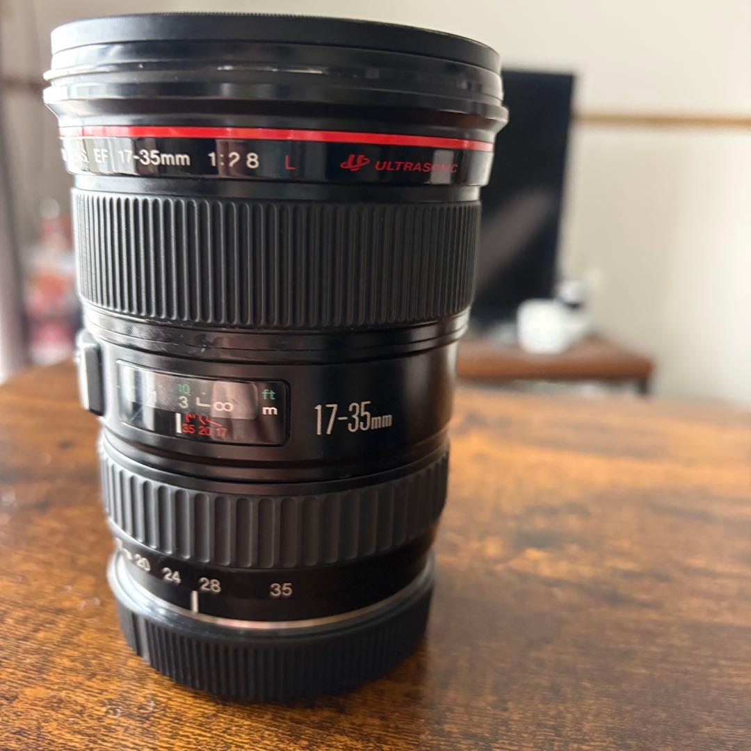 Canon EF 17-35mm f/2.8 キャノン