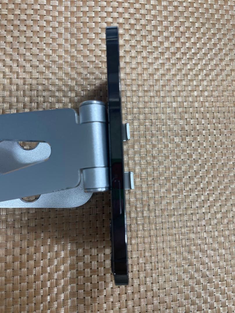 iPhone 12 Pro 128 GB グラファイトSIMフリー【5576】