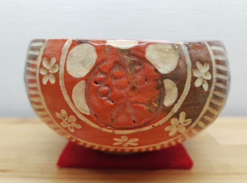 送料込【逢絢亭】茶道具 茶碗 楽焼 赤楽 俵形茶碗 表千家書付 楽吉左衛門 共箱