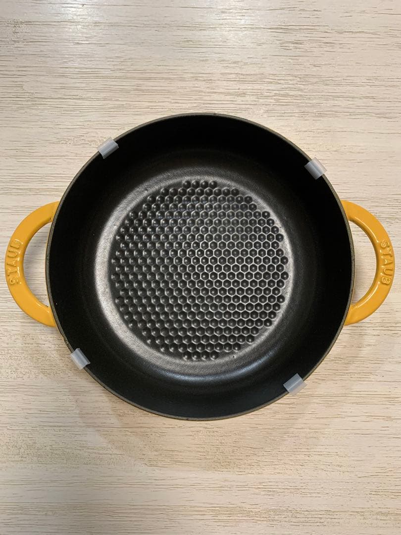 希少中の希少品‼️廃盤品‼️ストウブstaub レモン　ニダベイユ　ブレイザー24