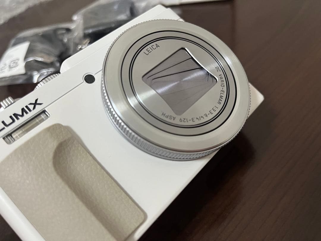 Panasonic DC-TZ95 ホワイト デジタルカメラ