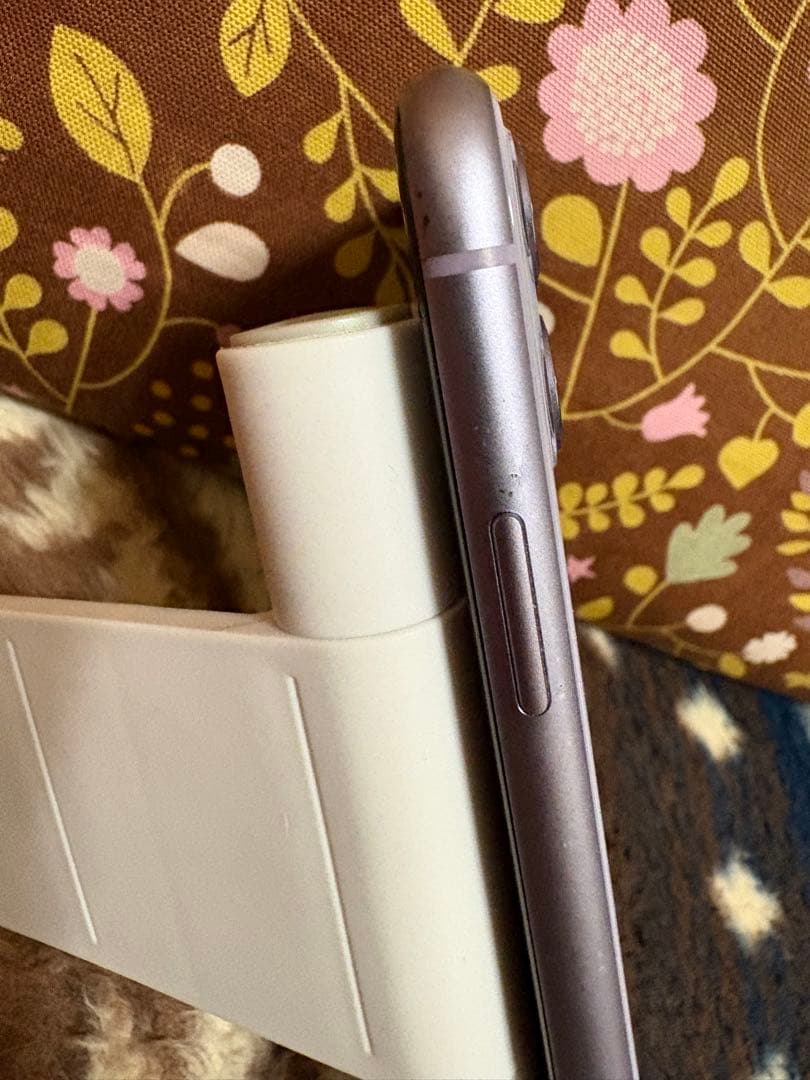 Apple iPhone 11 パープル本体