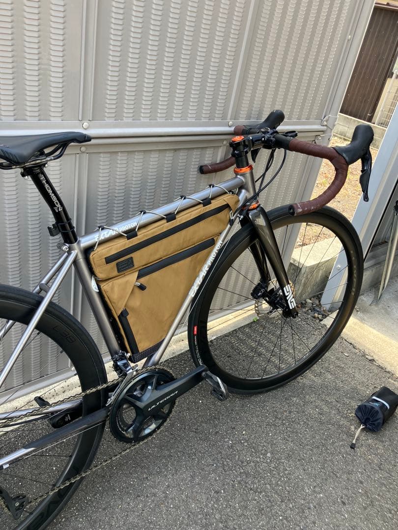 ハンドメイド　上下分割式フレームバッグX-PAC フレーム49