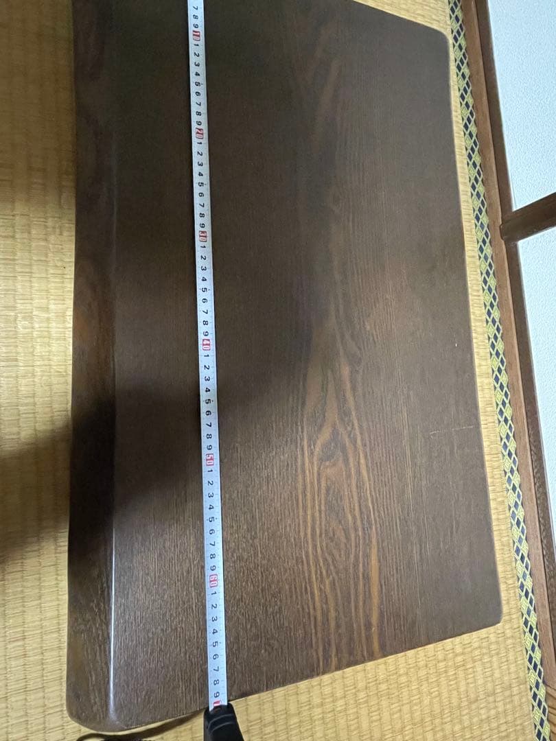 木製 花台・華台・平台・飾り台 重厚感ある木目 アンティーク