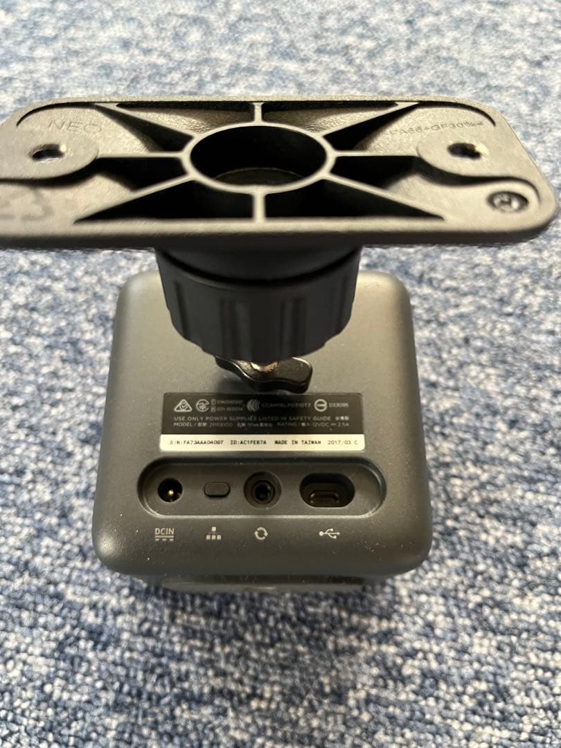 VIVE Pro VRヘッドセット＋ベースステーション＋コントローラーセット