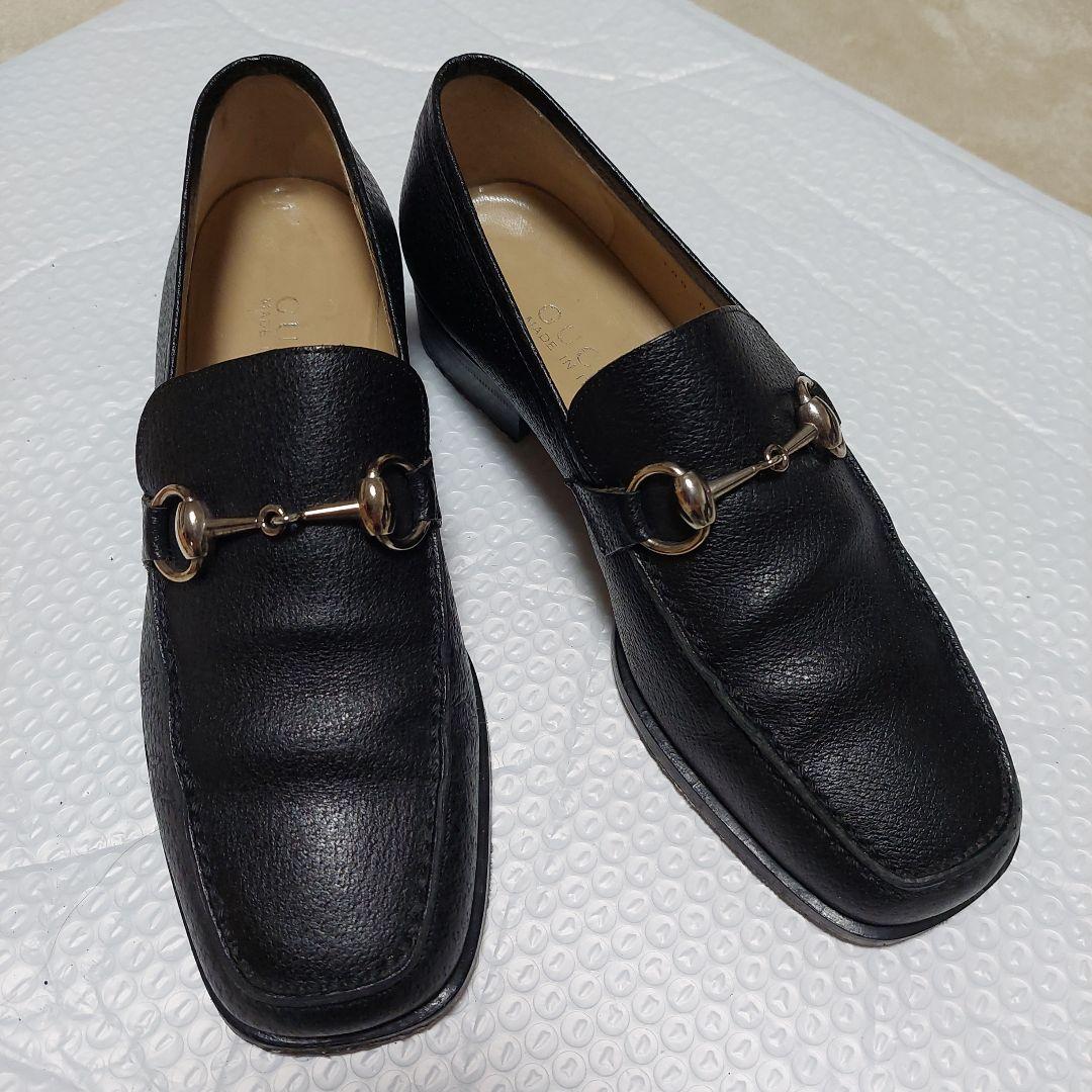 GUCCI 　ホースビット　ブラック ローファー 金具付き