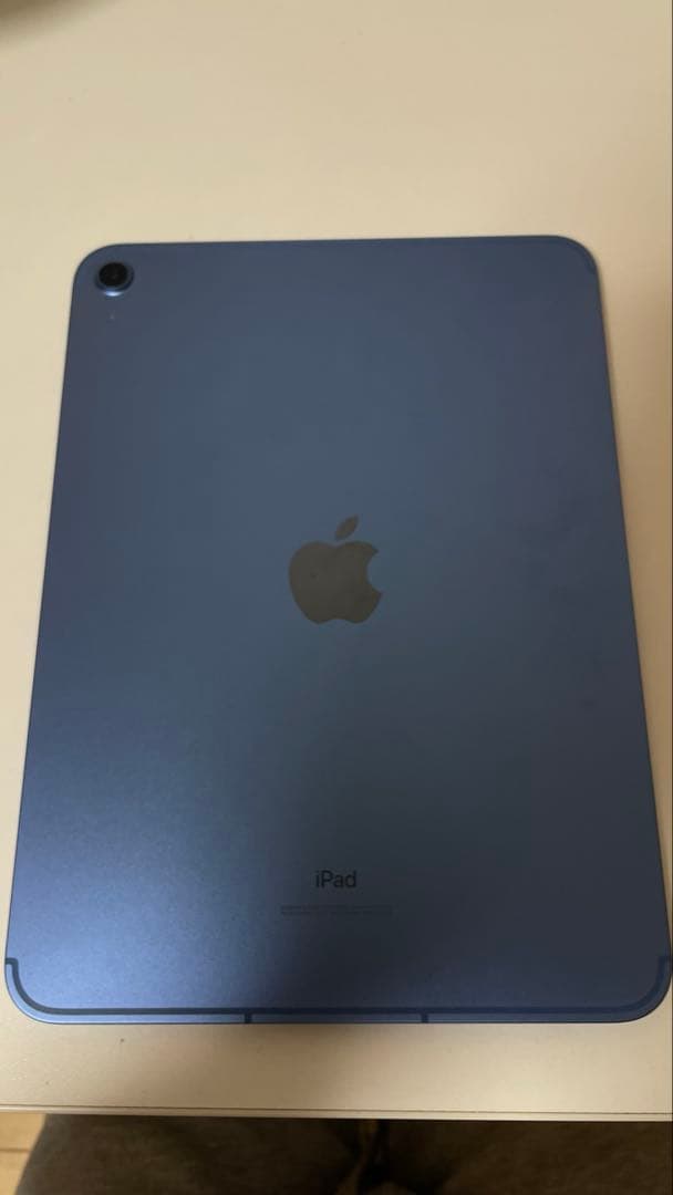 【美品】iPad 第10世代（10.9インチ、Wi‑Fi + Cellular）