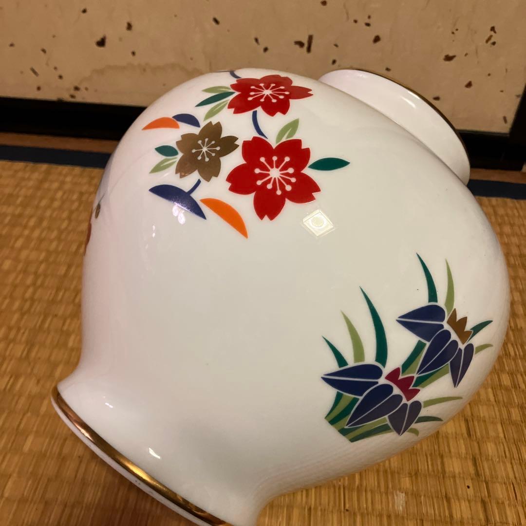 ノリタケ花柄陶器花瓶 金色縁取り
