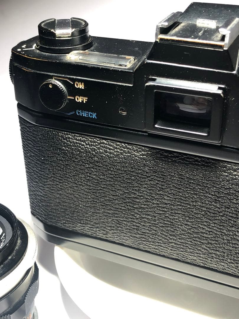 ② 希少な黒色のFX Canon FX black フィルムカメラ