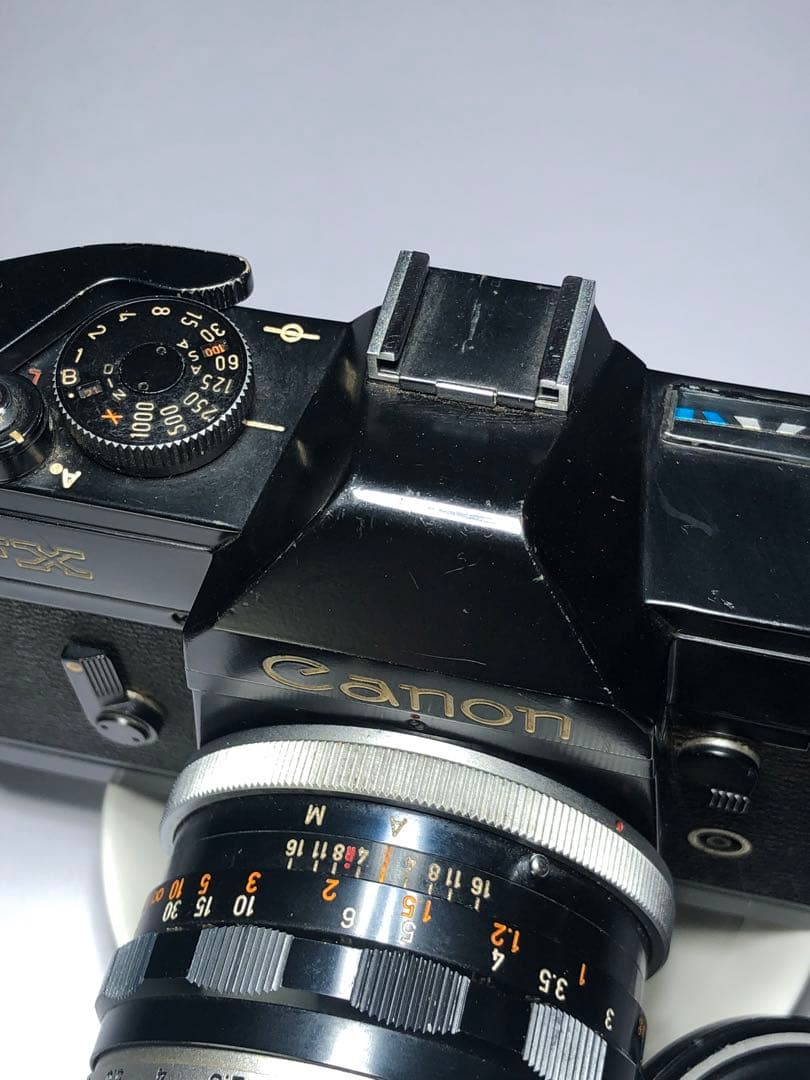 ② 希少な黒色のFX Canon FX black フィルムカメラ