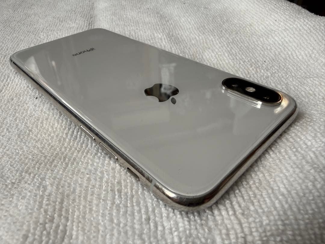 Apple iPhone X 256GB シルバー 本体