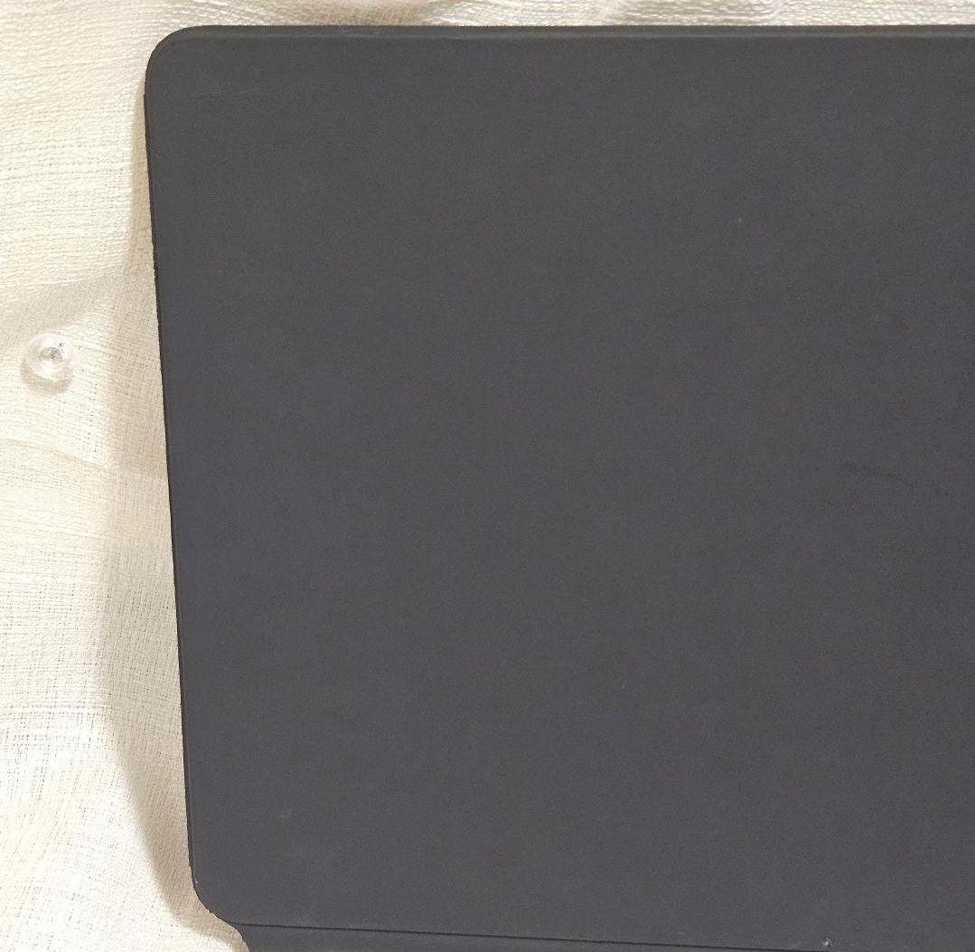 動作品 準美品 magic keyboard 12.9インチ MJQK3J/A