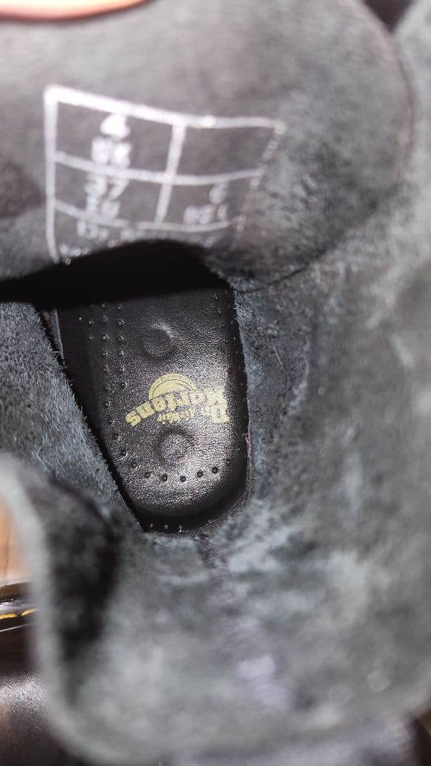 超美品ドクターマーチン 8ホール　エンジニアブーツ本革UK4