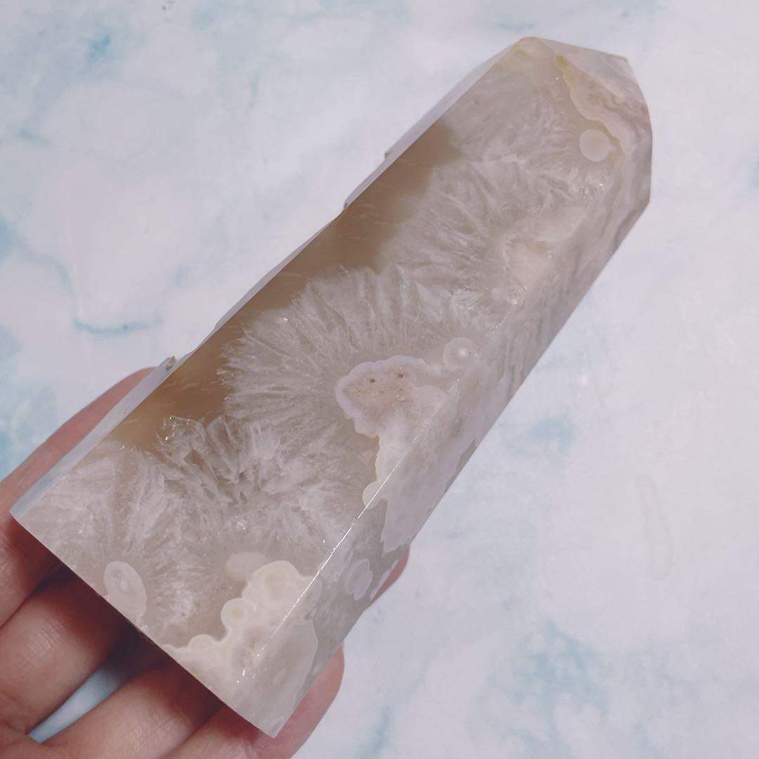 フラワーアゲート タワー 桜瑪瑙 天然石インテリア 天然石 置き物