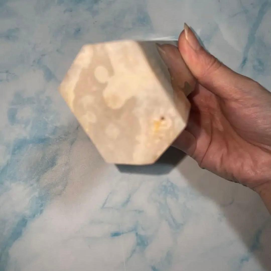 フラワーアゲート タワー 桜瑪瑙 天然石インテリア 天然石 置き物