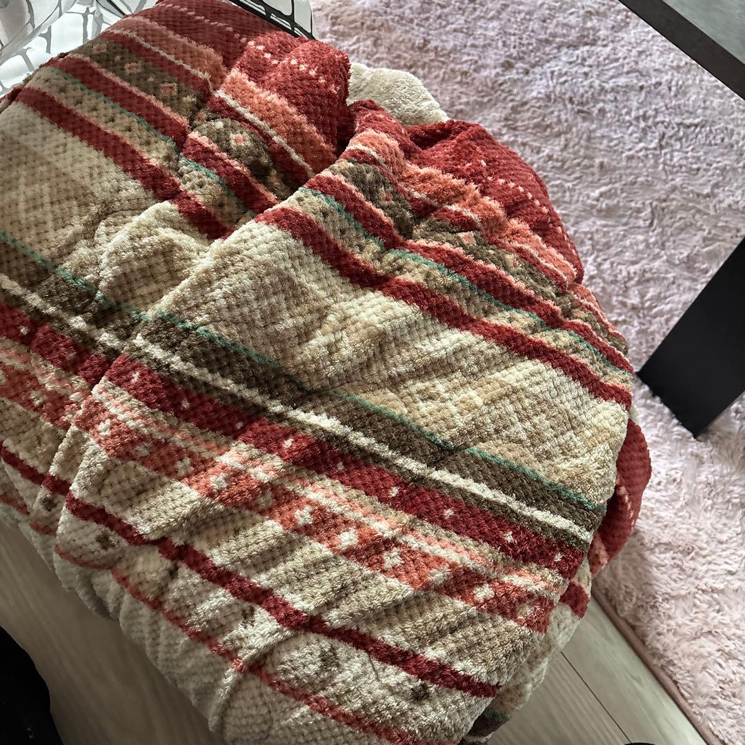 ニトリ　コタツ　こたつの毛布付き