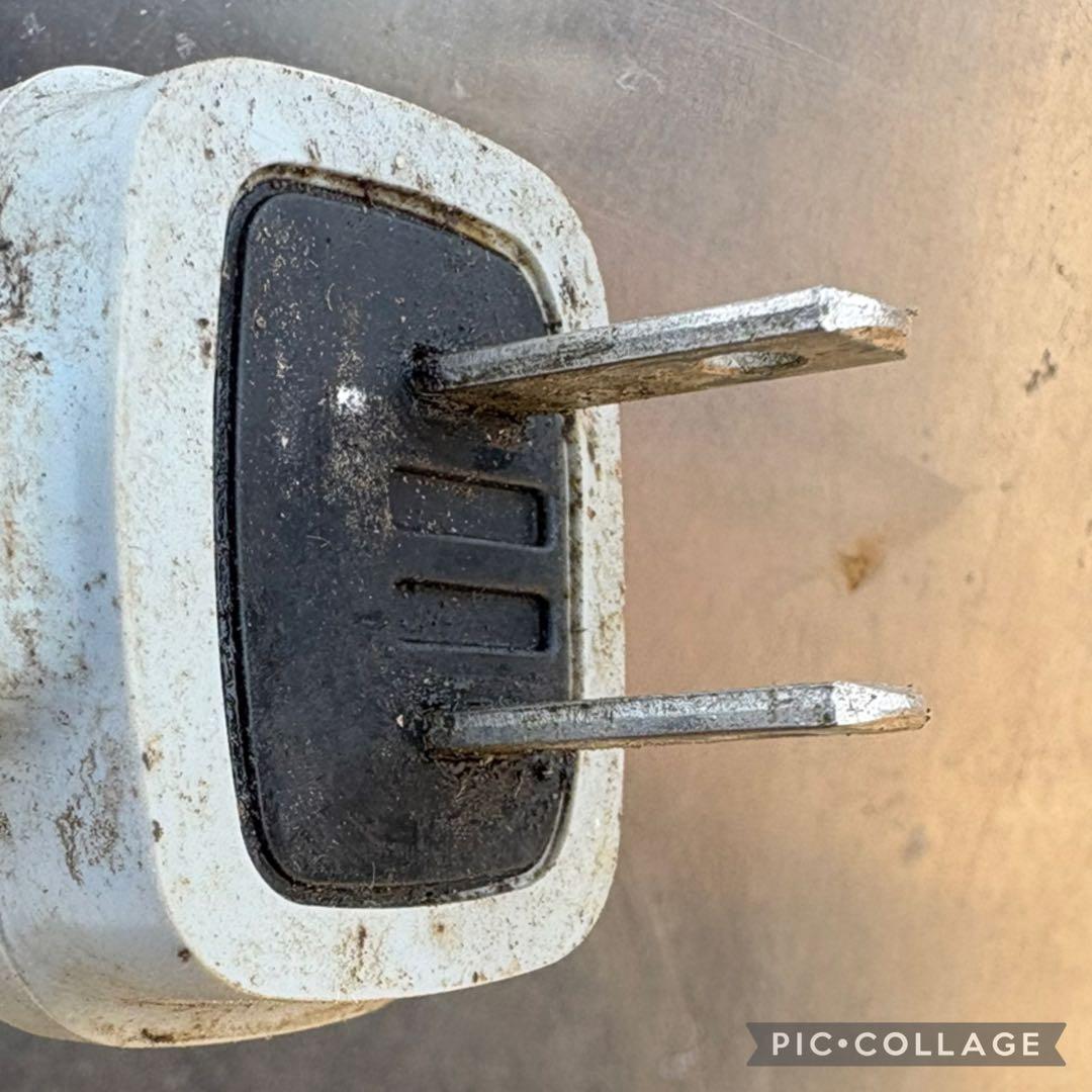 業務用ホシザキの ステンレス製 2ドア冷蔵庫 120ｃｍ幅の需要の多い商品です