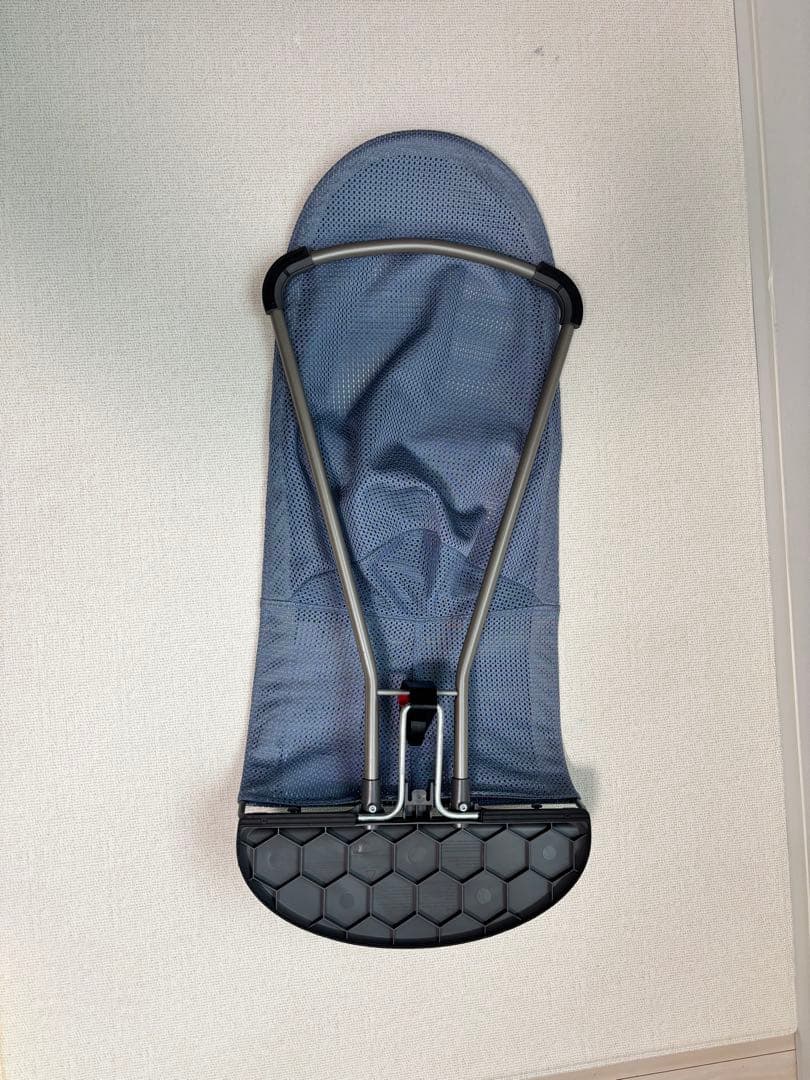 ベビービョルン バウンサー ブリス エアー