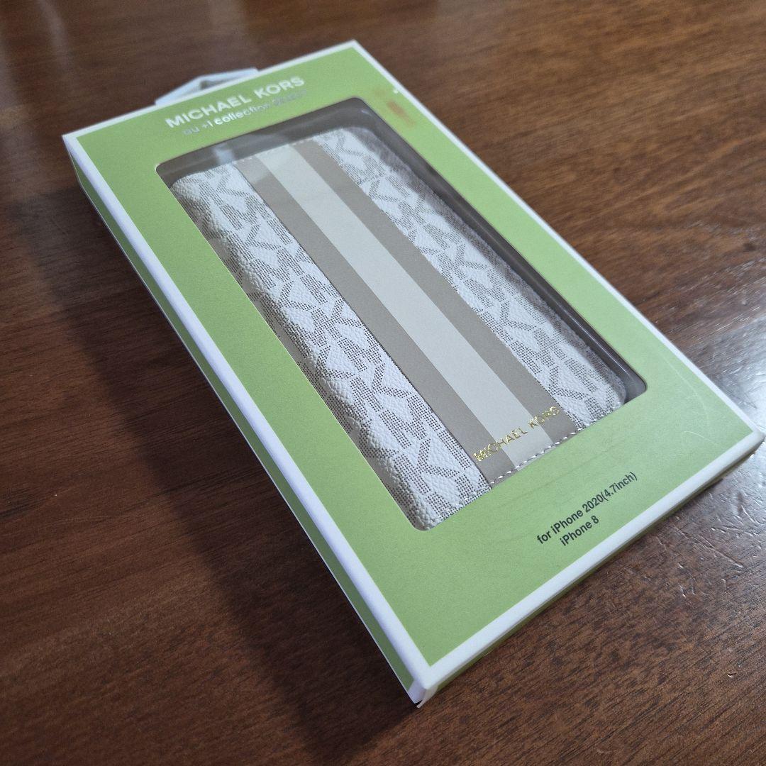 iPhoneSE3 マイケルコース ブックタイプケース