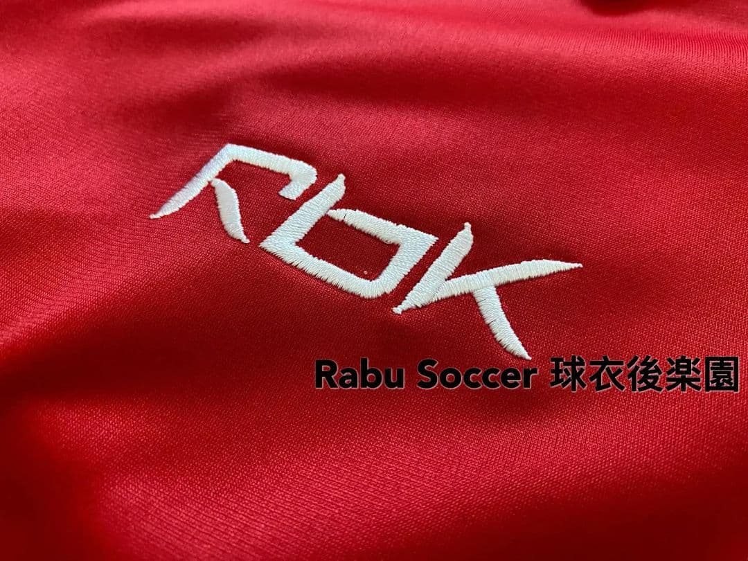 リバプール 2005 トレーニング パーカー ユニフォーム