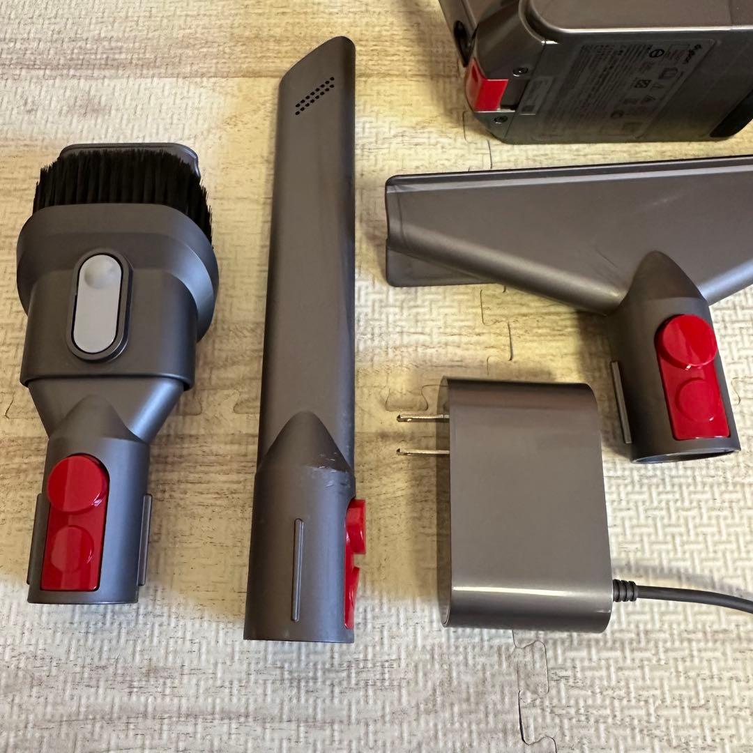 dyson ダイソン デジタルスリム フラフィ 掃除機 SV18