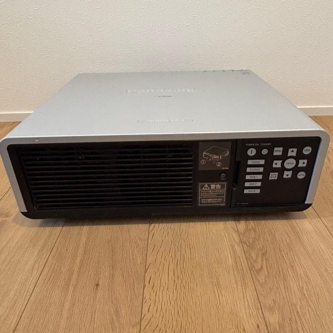 PanasonicDLPプロジェクタPT-D6000S 使用6538h 678h