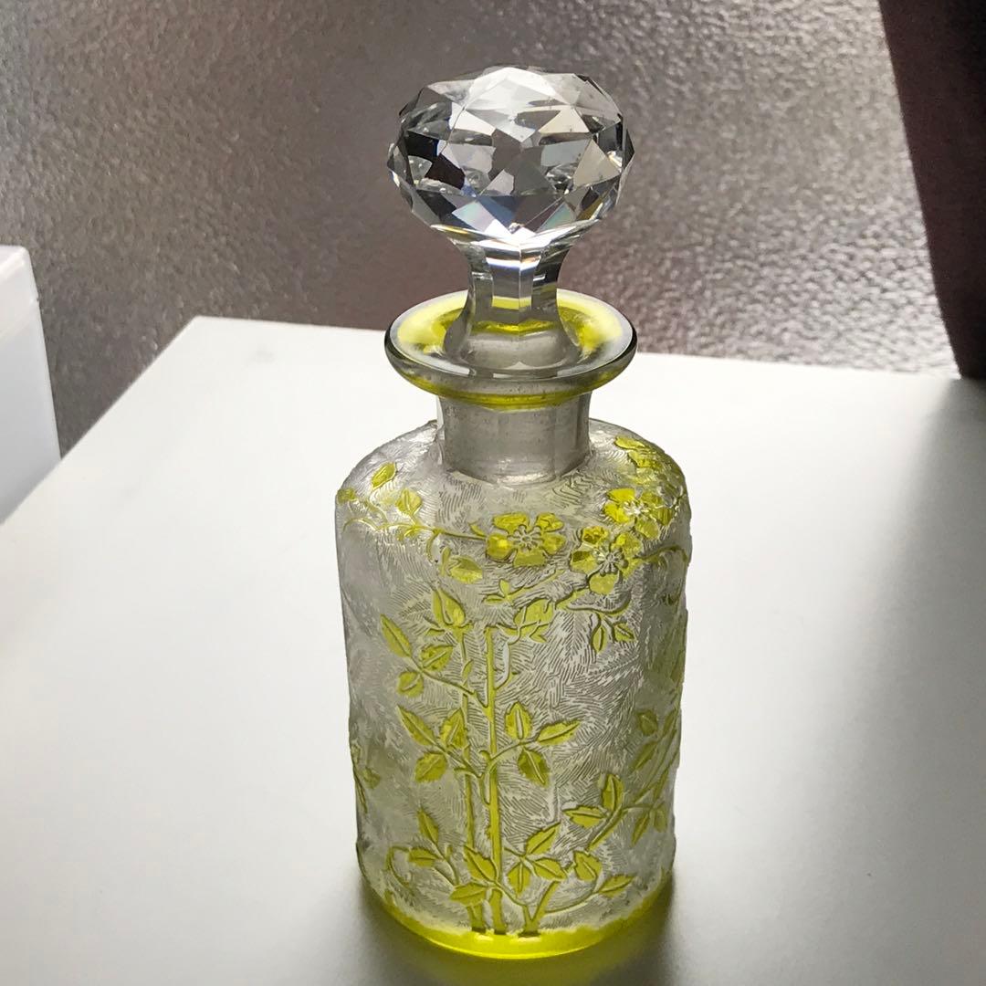 人気★珍しいモスグリーン★オールドバカラBACCARATエグランティエ♡野薔薇♡