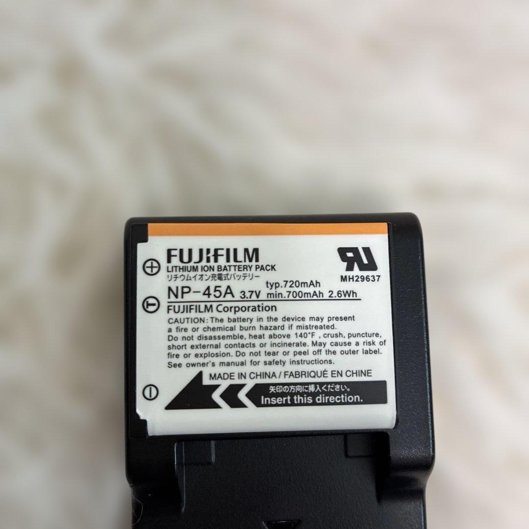 【美品】FUJIFILM FinePix JZ250 ピンク コンデジ 動作確認