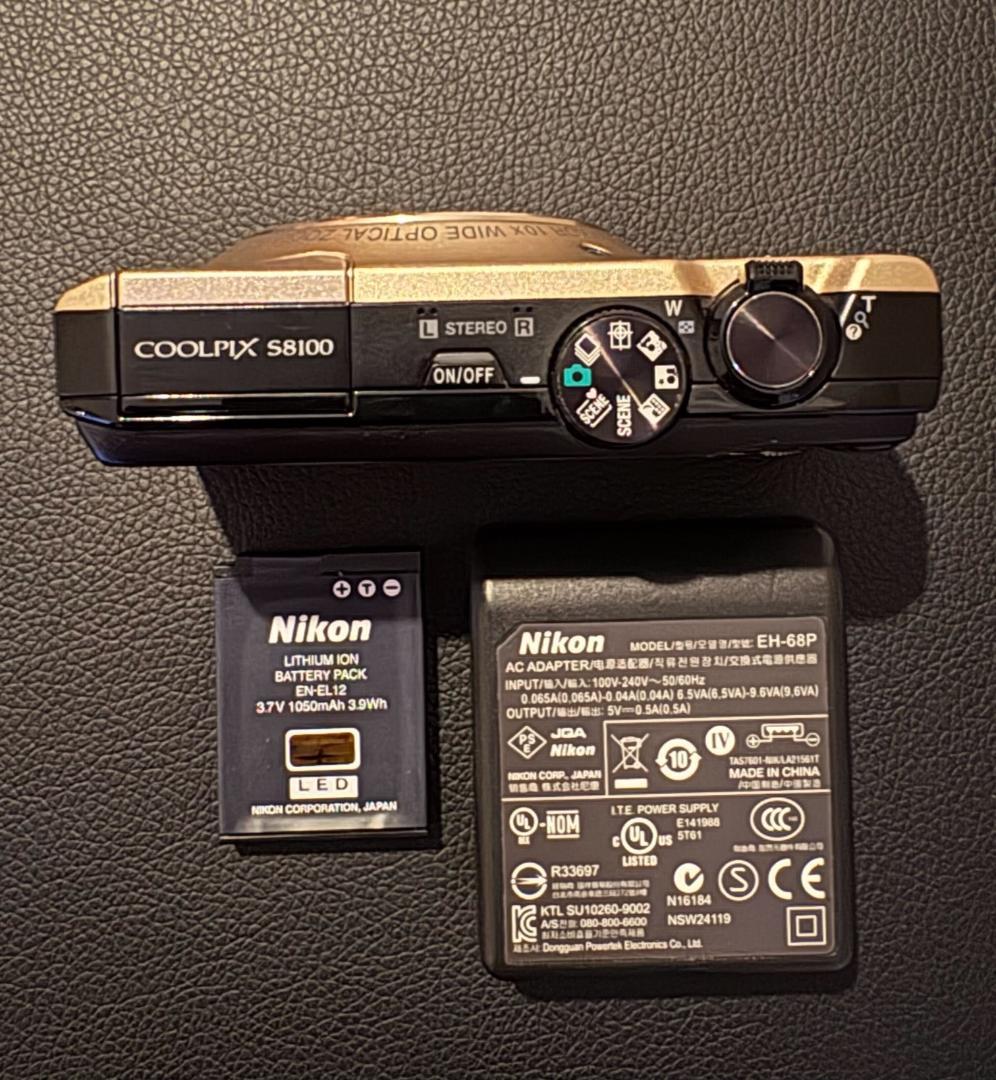 NIKON COOLPIX S8100 デジタルカメラ