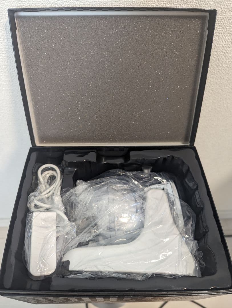 TWINBIRD 防水ヘッドケア機\r
防水ヘッドケア機