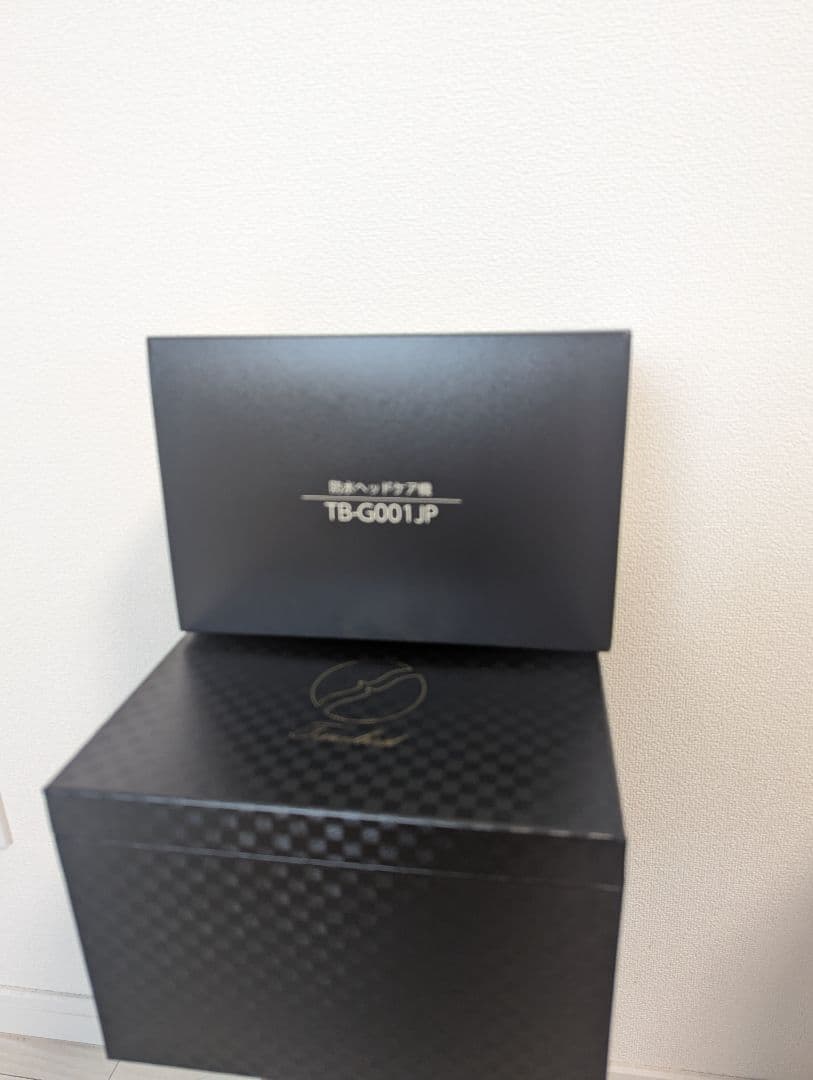 TWINBIRD 防水ヘッドケア機\r
防水ヘッドケア機