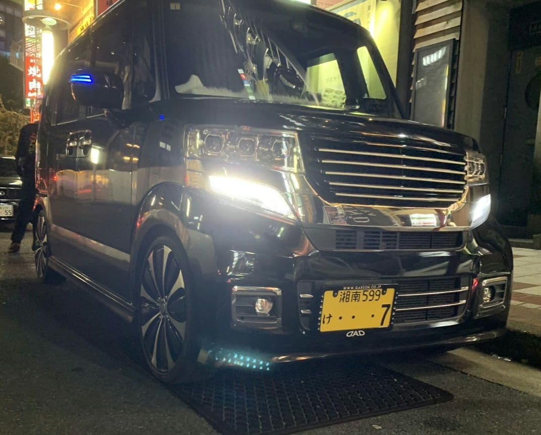 希少 廃盤 クリスタルアイ 3眼ヘッドライト N BOX