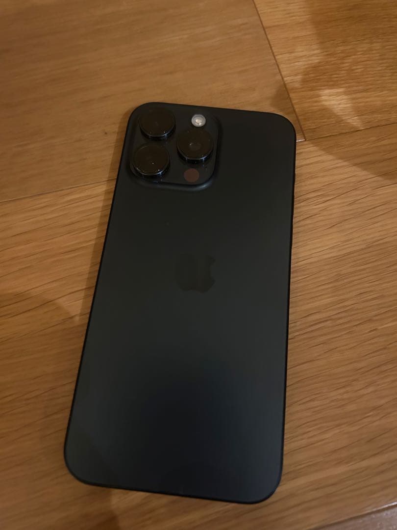 美品 Apple iPhone 15 Pro Max ブルーチタニウム