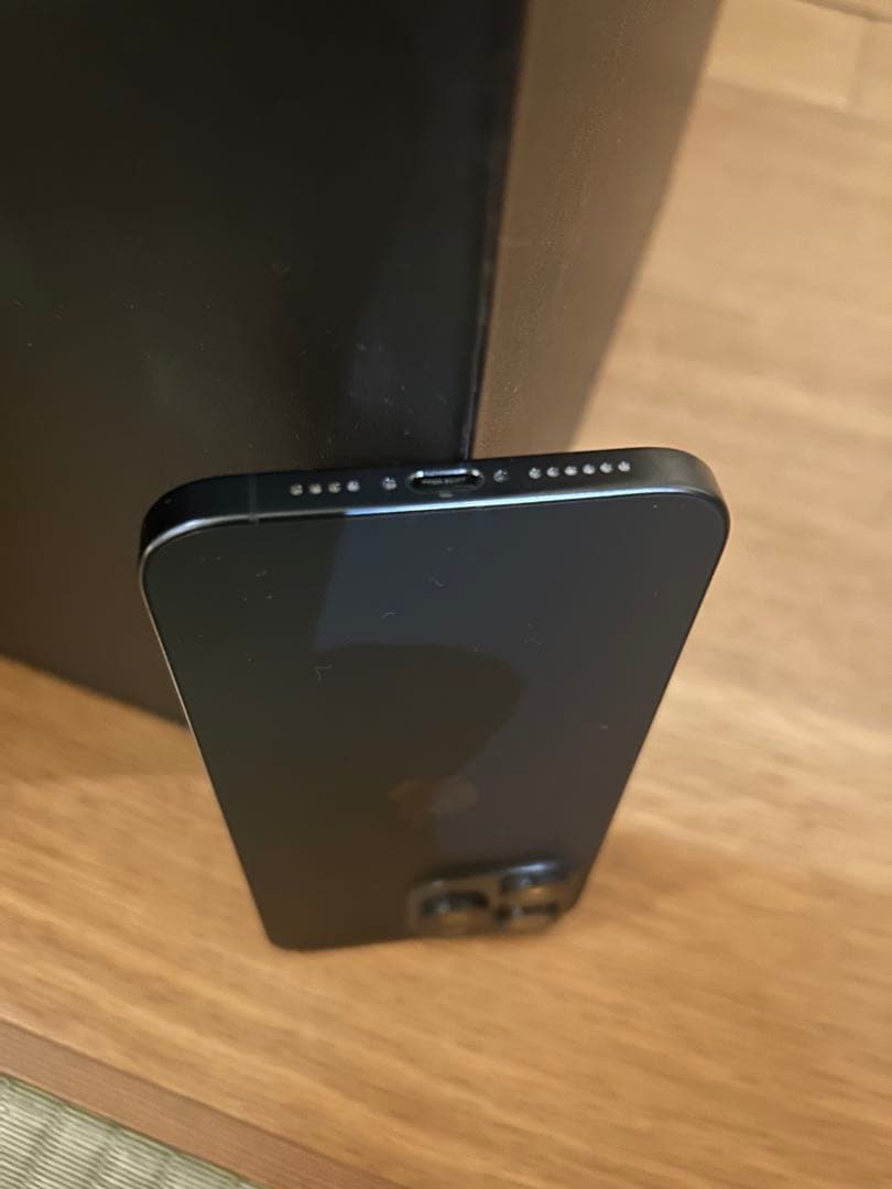 美品 Apple iPhone 15 Pro Max ブルーチタニウム