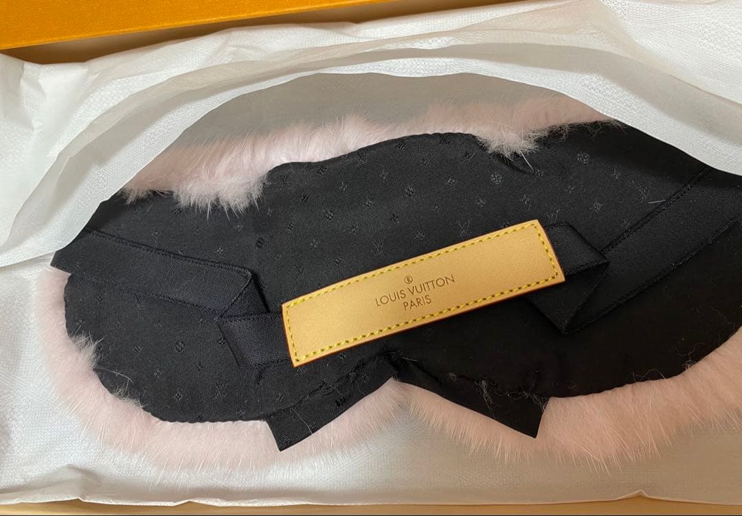 新品ルイヴィトン アイマスク　ピンク