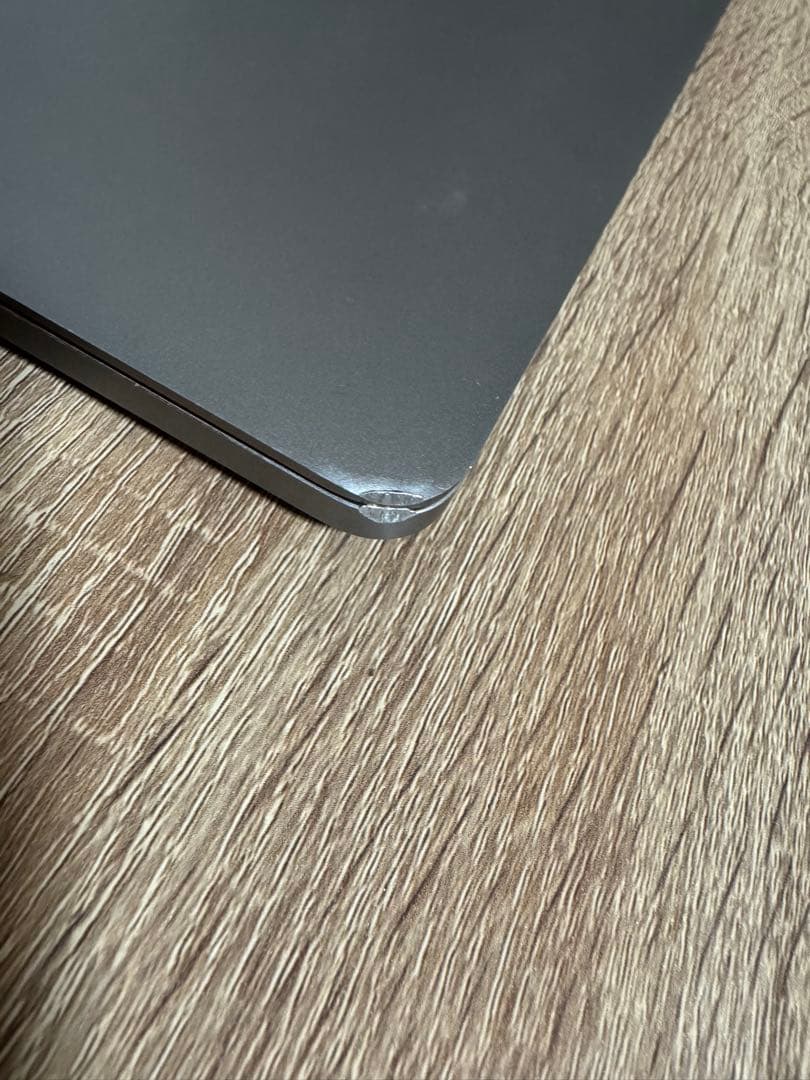 MacBook Pro 13インチ 2020 スペースグレイ+純正充電機器+箱