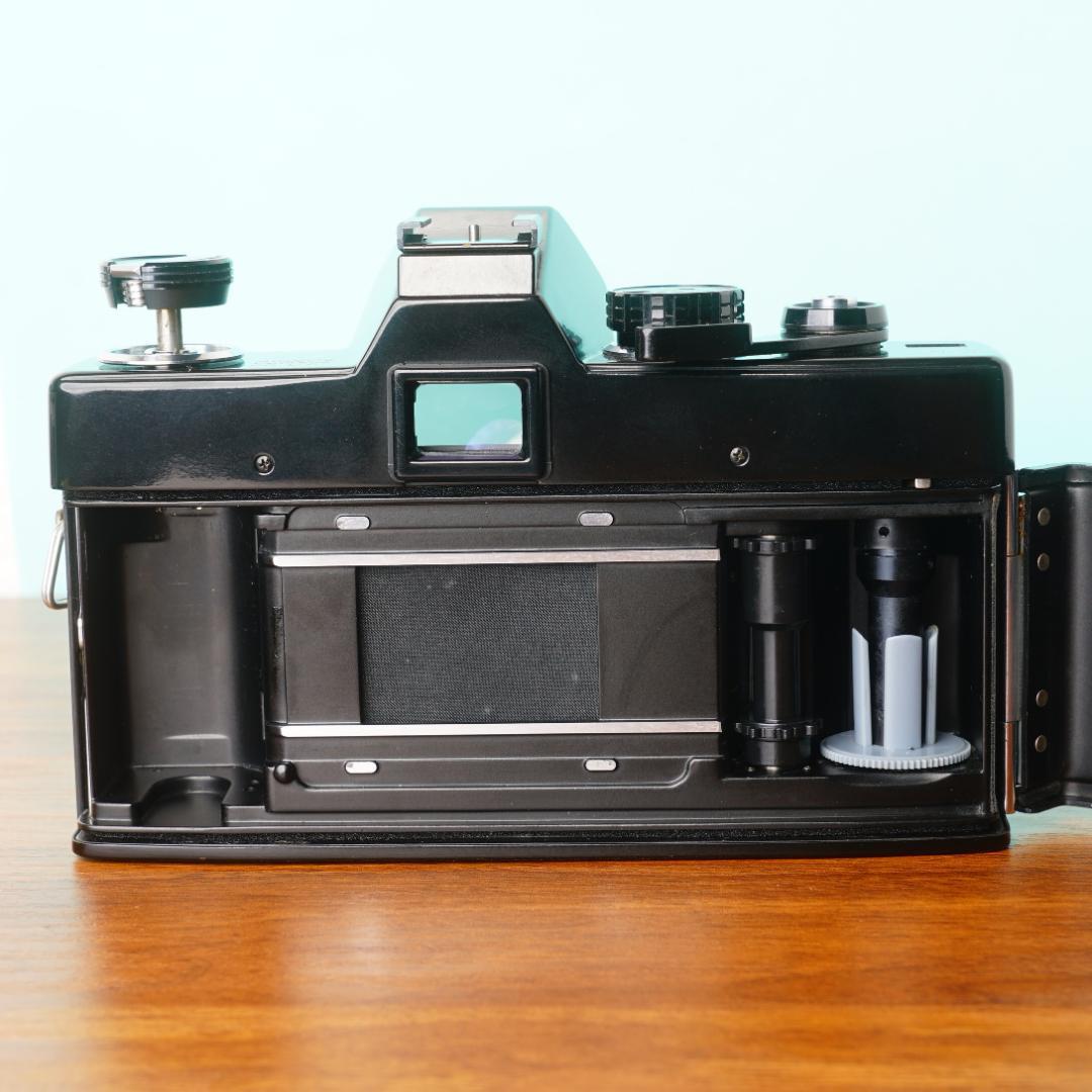 [美品] 完動品◎ミノルタ SRT101 ブラック ボディ フィルムカメラ 48