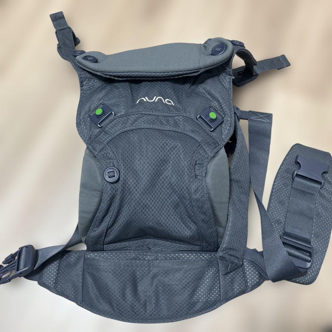 (柴犬さま専用)美品 nuna ヌナ 抱っこ紐 デニム