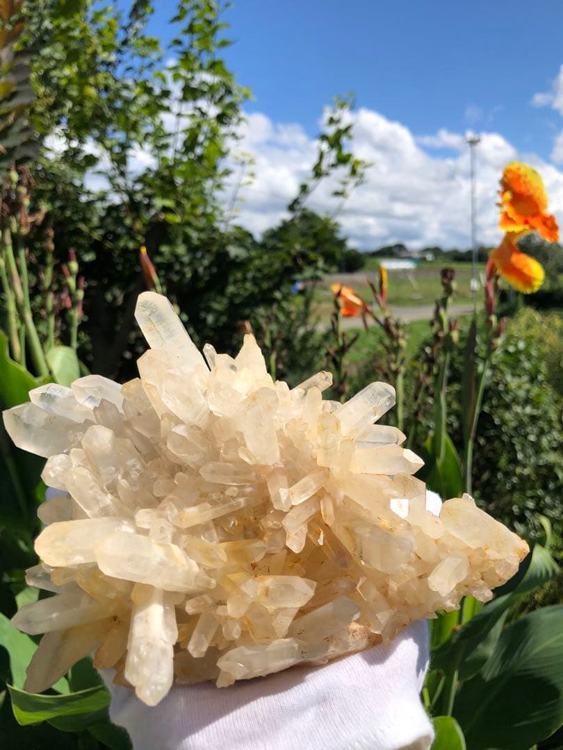 ❤️買い得　1kg 超レア　花形　強いパワー　極みの逸品　クラスター　水晶