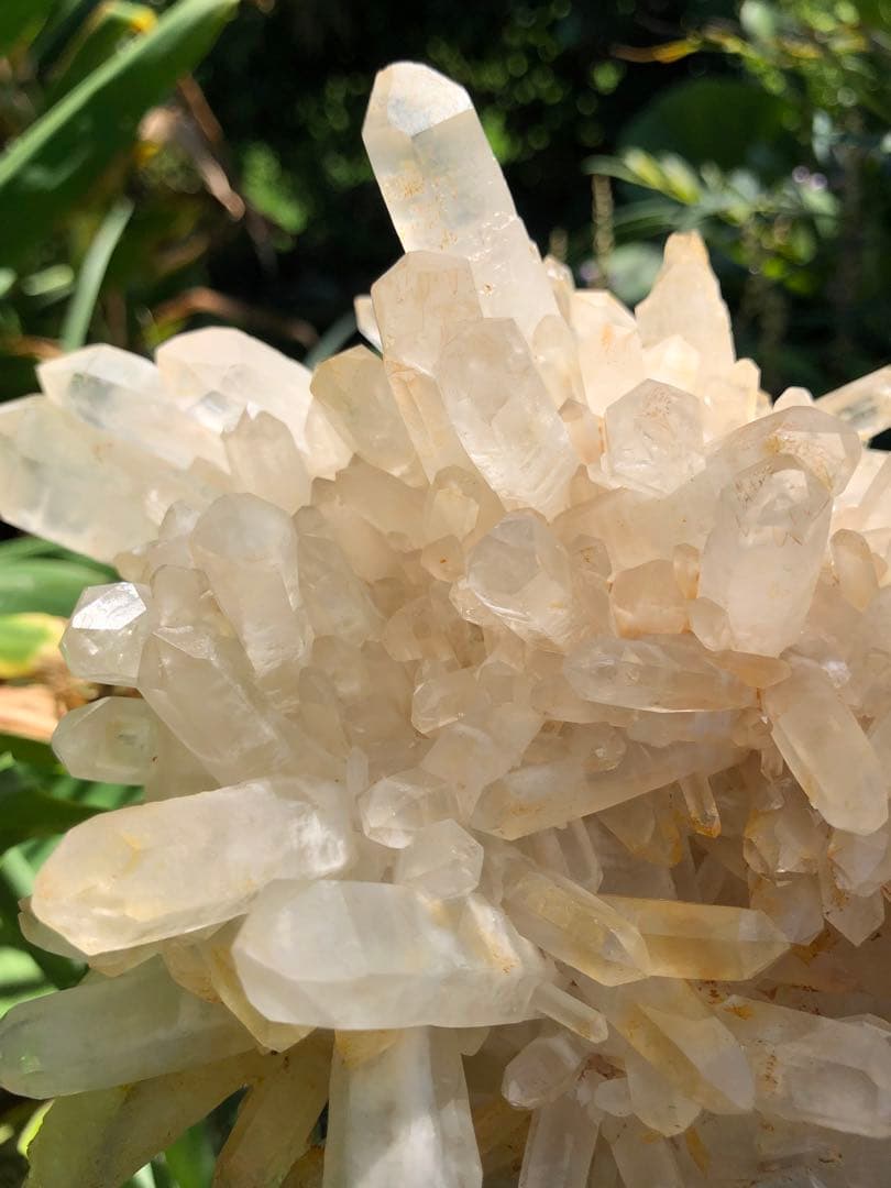 ❤️買い得　1kg 超レア　花形　強いパワー　極みの逸品　クラスター　水晶