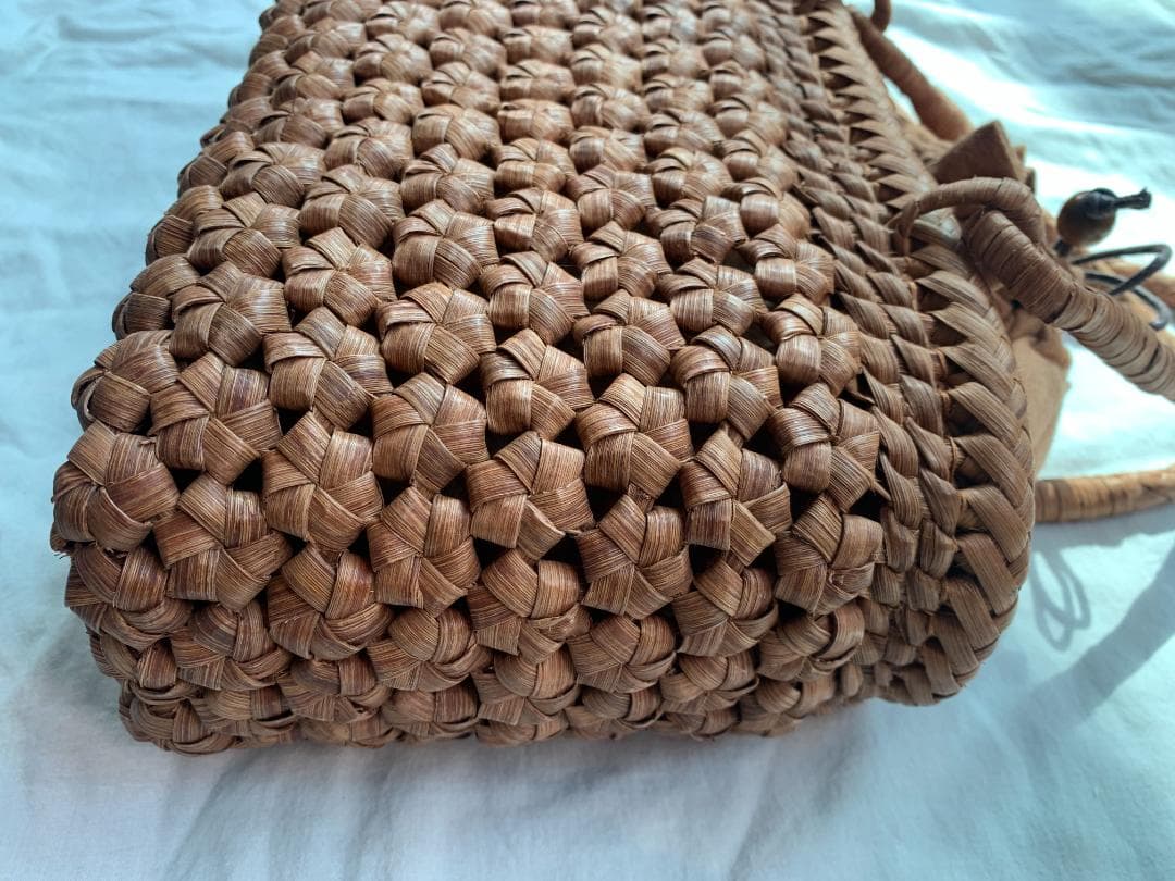✨美品✨六角花結び編み 山葡萄 かごバッグ 職人手編み 手提げ 内布付き