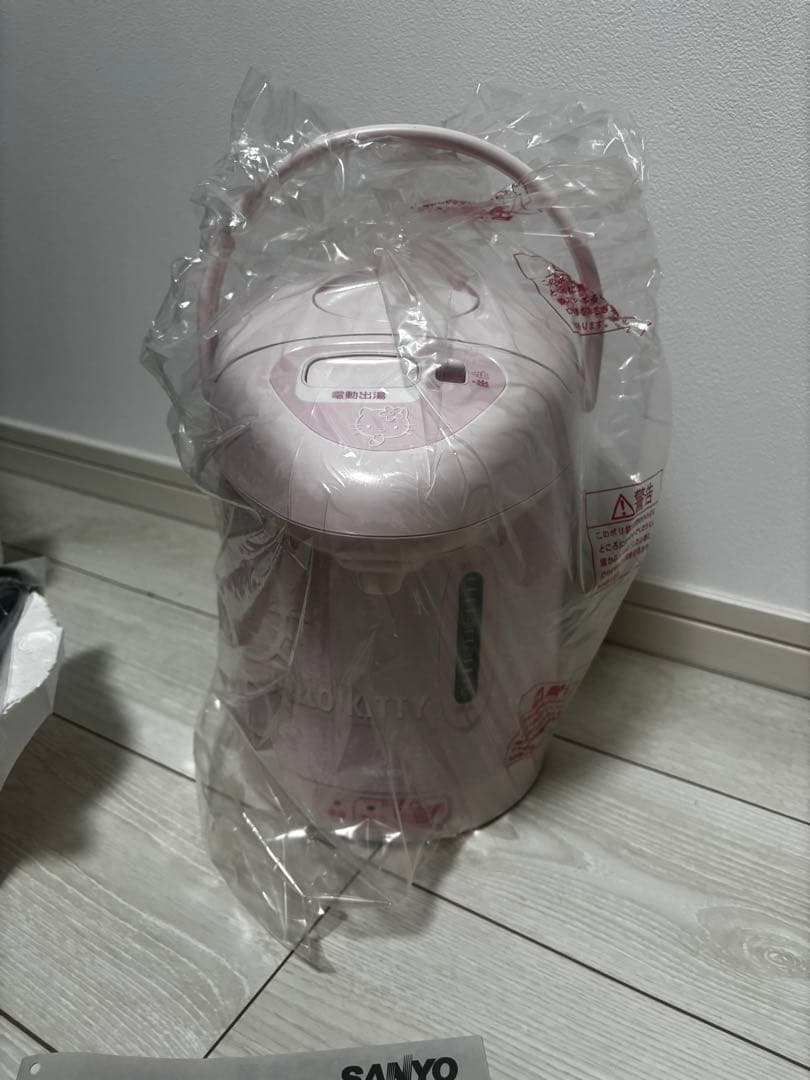 ハローキティ　電気ジャー式ポット