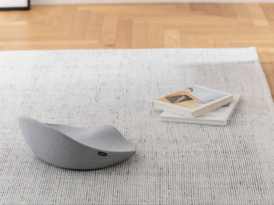 &MEDICAL KURA SEAT 姿勢矯正用クッション ネイビー