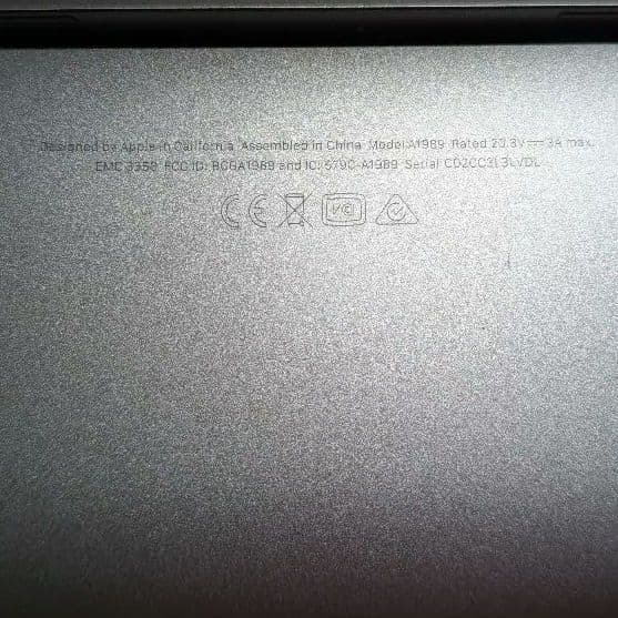 【セール中！美品✨️】macbook pro 13-inch 2018