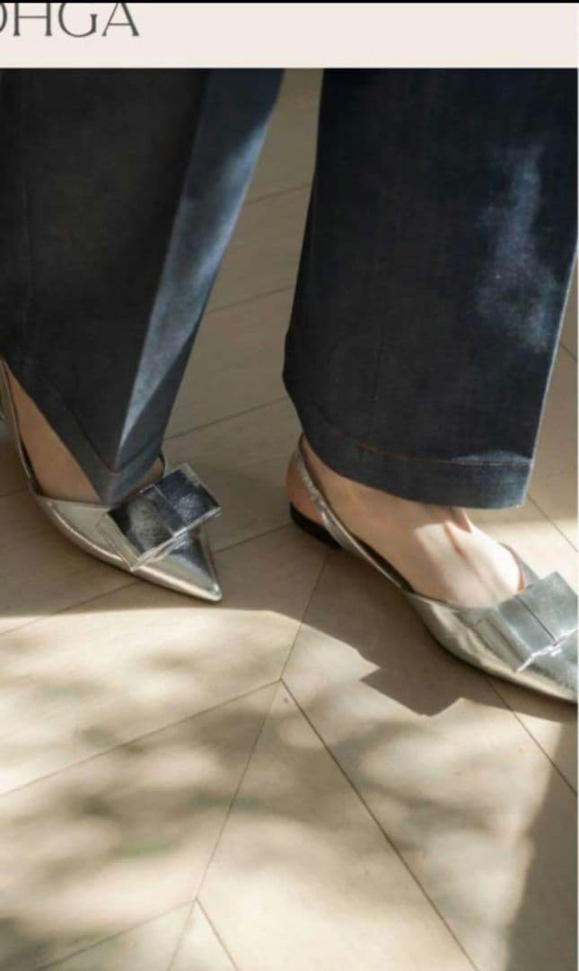 【人気完売】【美品】OHGA シルバー ポインテッドトゥ ミュール