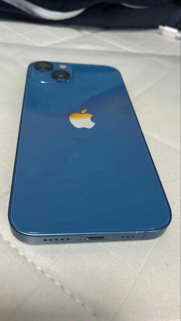 [本日発送‼️] iPhone13 128GB SiMフリー