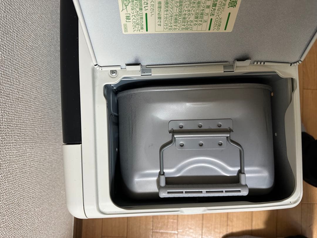 ダイニチ ブルーヒーター FW-5718LS 2018年式 9.0L