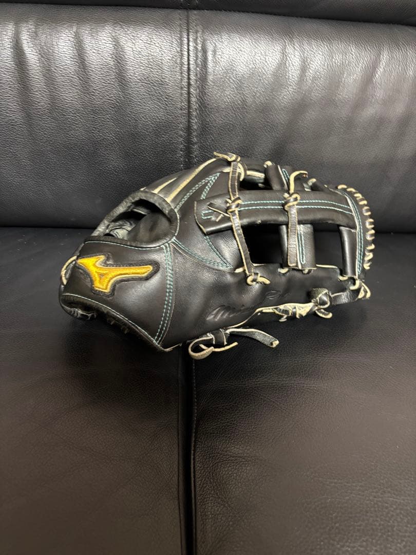 ヒ*ィ様 ミズノプロ硬式内野手用グラブ